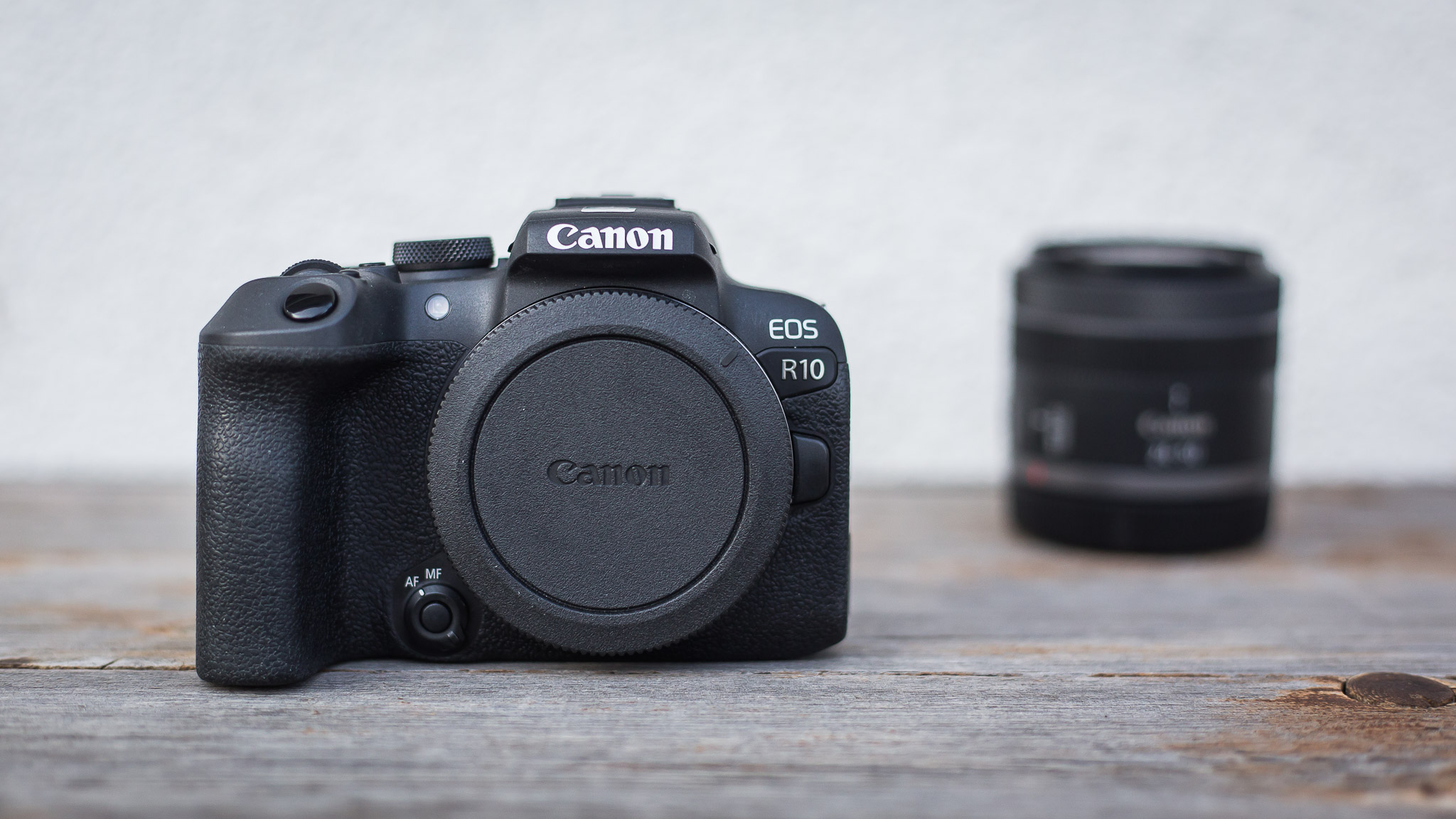 Canon EOS R10 image 14
