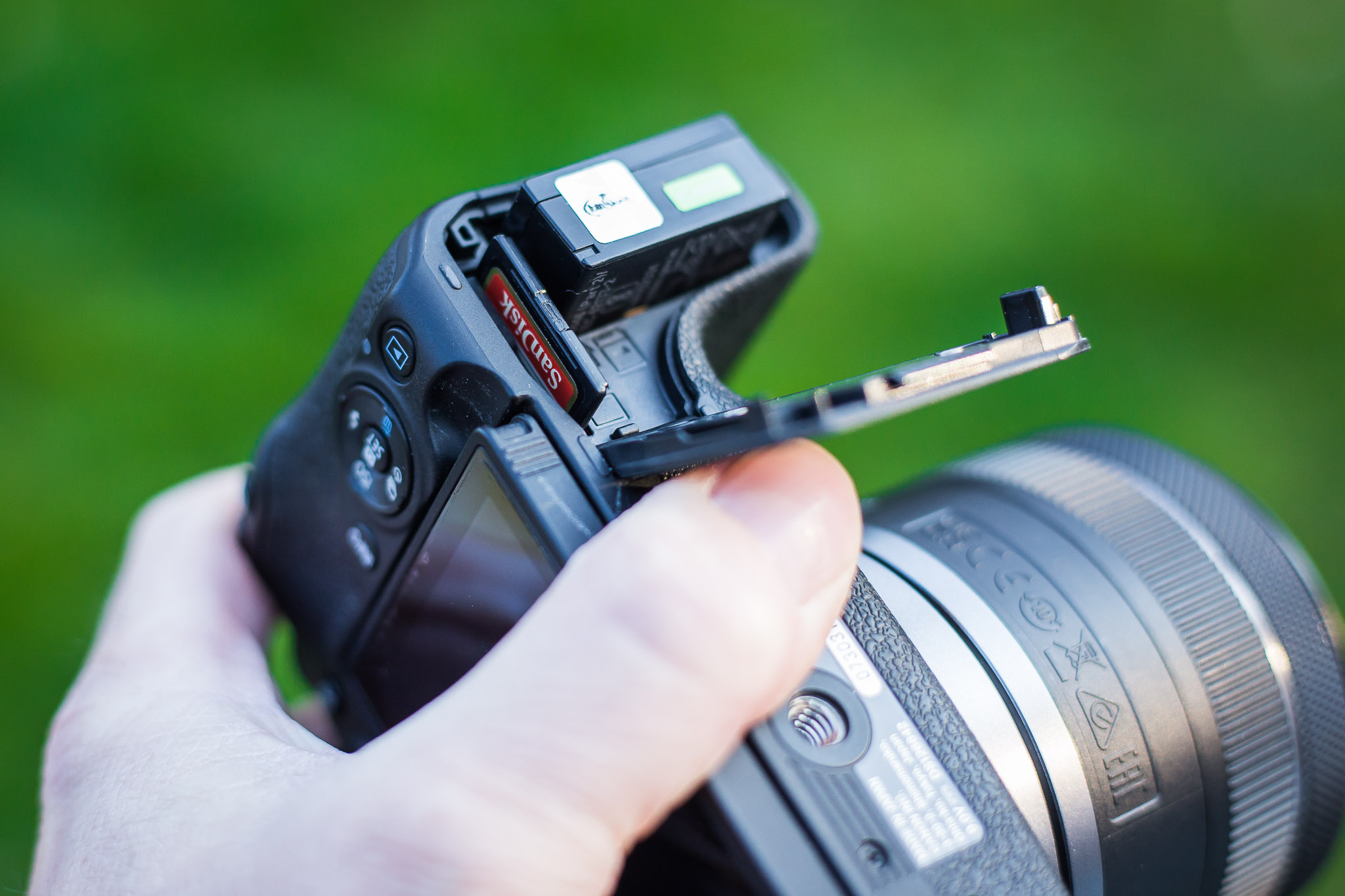 Canon EOS R10 image 15